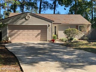 10149 SUMMER PINES Court, Jacksonville, FL 32257