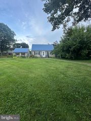 914 E CHERRY ST, Palmyra, PA 17078