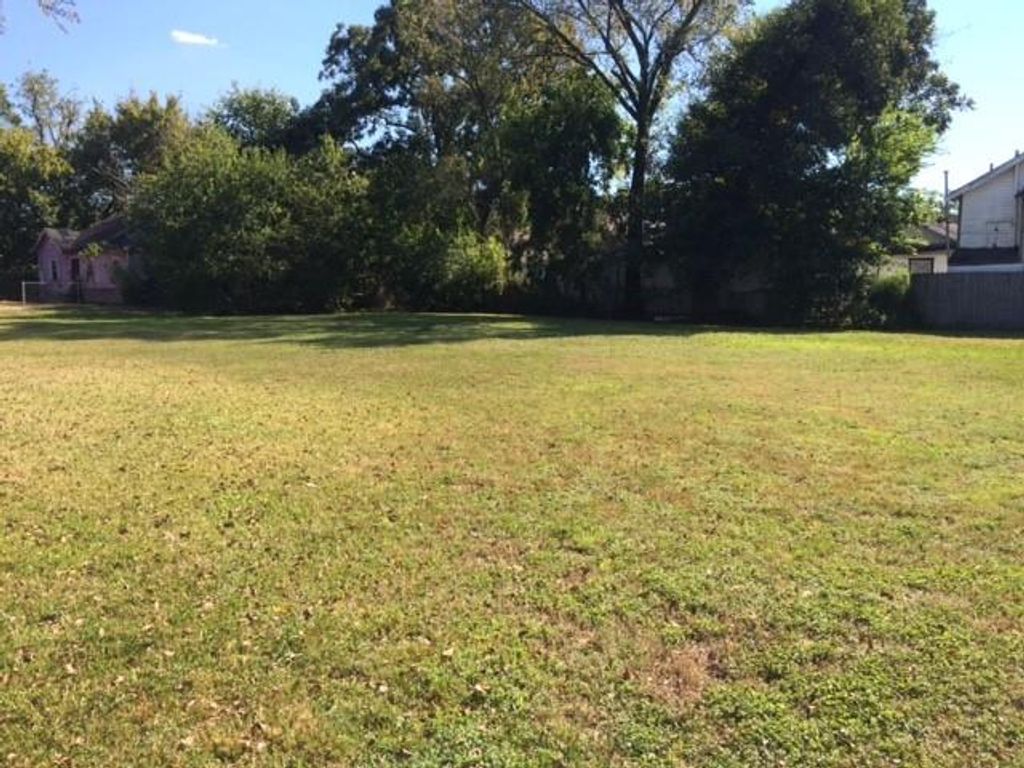3334 Simmons Street, Houston, TX 77004