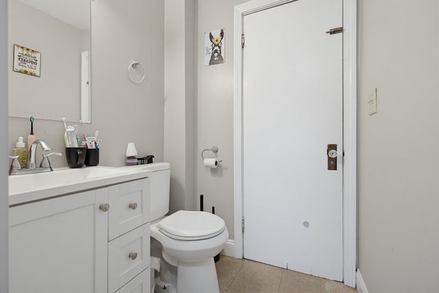 575 Summer Street, Manchester, NH 03103