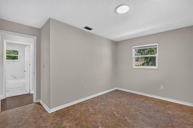 34 READ STREET, Tarpon Springs, FL 34689
