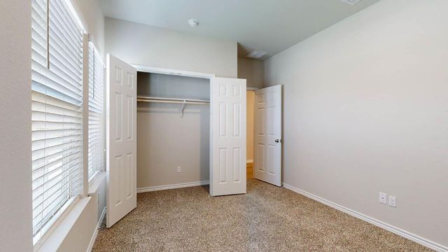 405 Creekfall RD, Burnet, TX 78611