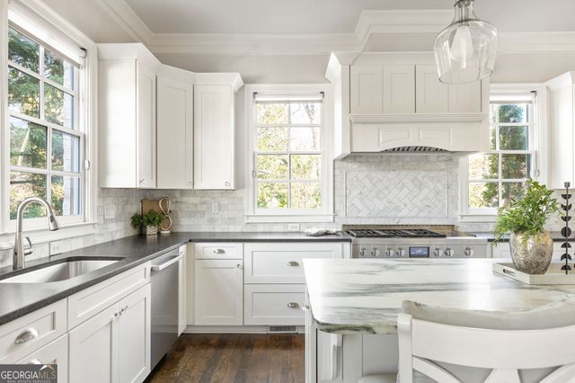 1850 Rock Springs Lane NE, Atlanta, GA 30324