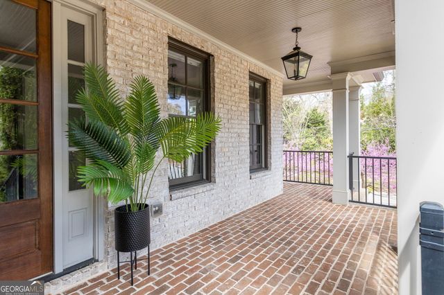 1850 Rock Springs Lane NE, Atlanta, GA 30324