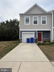 410 MAPLE RUN DR, York, PA 17404