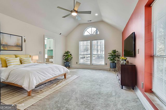 200 Valley Brook Drive, Newnan, GA 30265