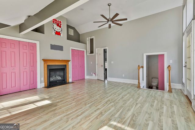 200 Valley Brook Drive, Newnan, GA 30265