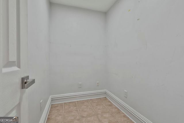 200 Valley Brook Drive, Newnan, GA 30265