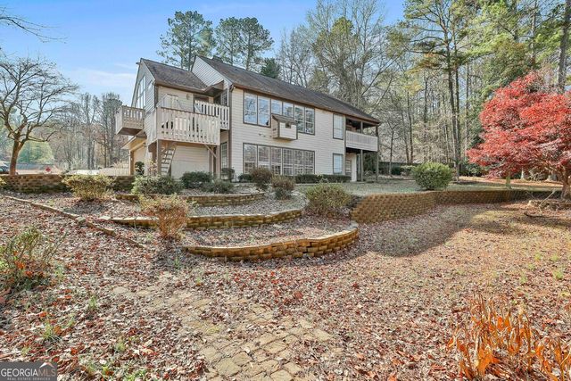 200 Valley Brook Drive, Newnan, GA 30265
