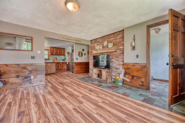 7 Applecrest Lane, Andover, NH 03216