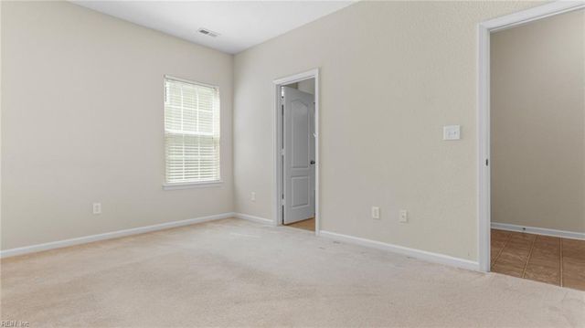 705 Creekwood DR, Chesapeake, VA 23323