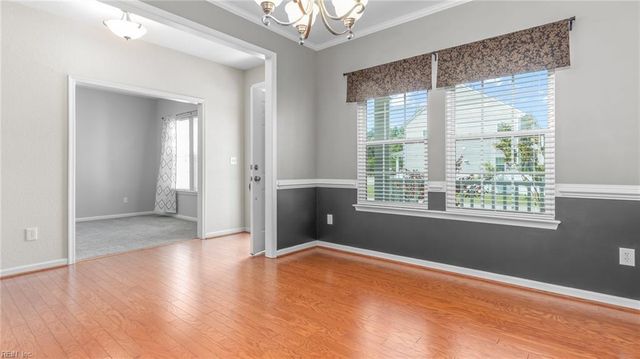 705 Creekwood DR, Chesapeake, VA 23323