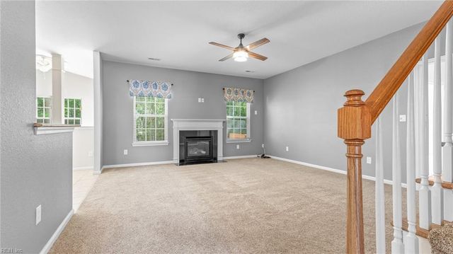705 Creekwood DR, Chesapeake, VA 23323