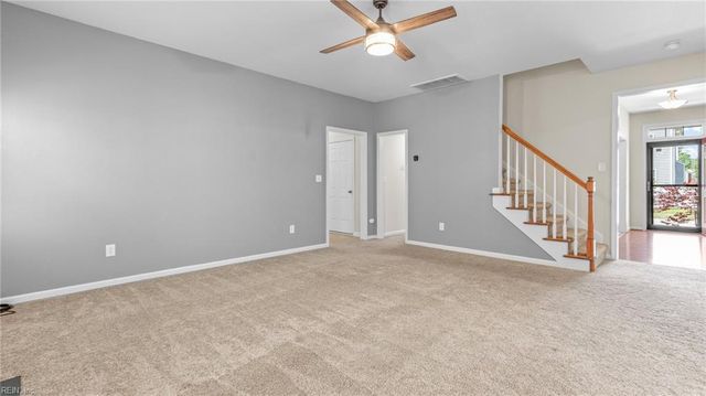 705 Creekwood DR, Chesapeake, VA 23323