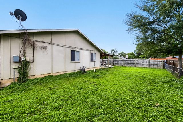 7701 Whitsun DR, Austin, TX 78749