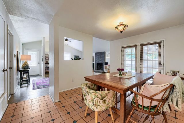 7701 Whitsun DR, Austin, TX 78749