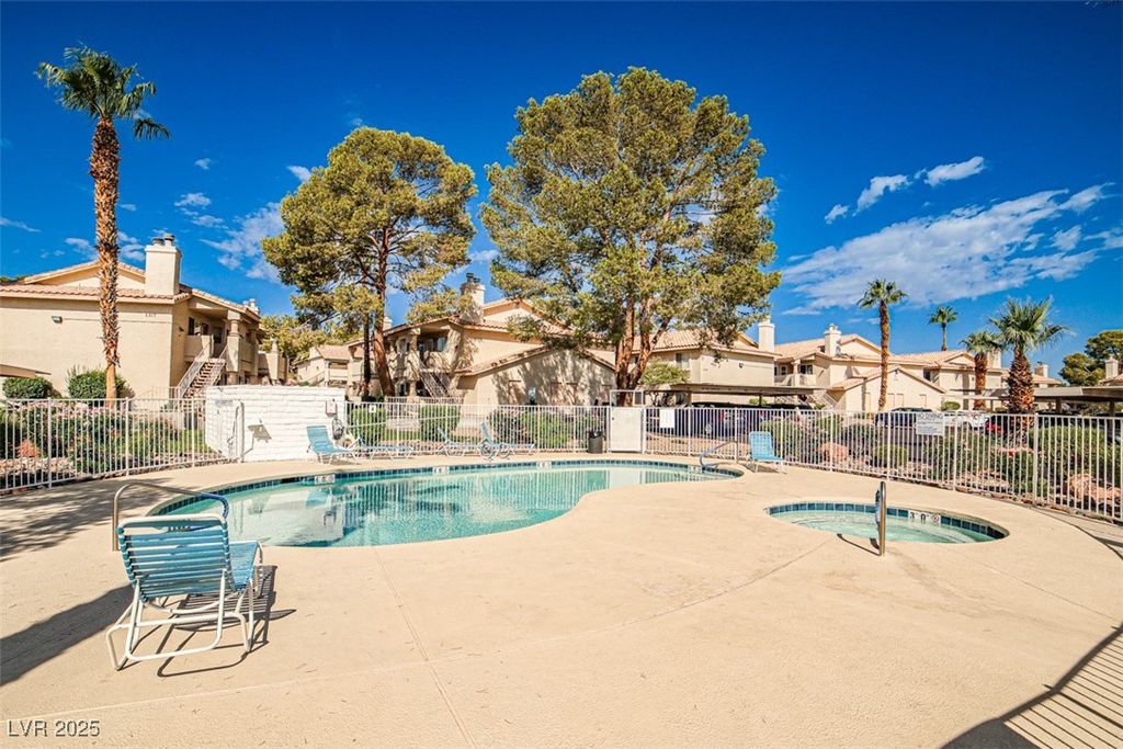 Image 13 of property listing at 1316 Pinto Rock Lane 202, Las Vegas, NV 89128