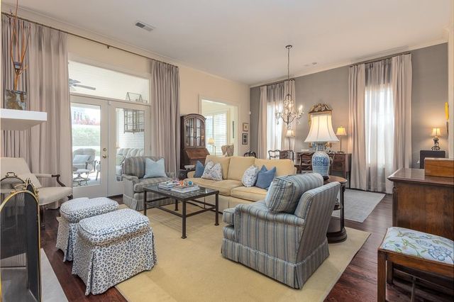 1407 CLUB GARDENS PL, Memphis, TN 38104