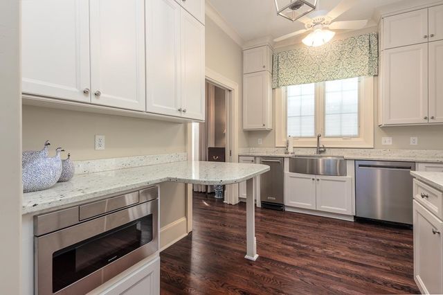 1407 CLUB GARDENS PL, Memphis, TN 38104