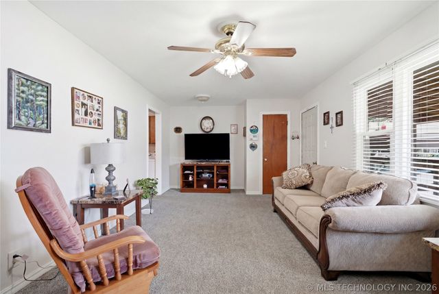 5514 W 3rd Street, Tulsa, OK 74127