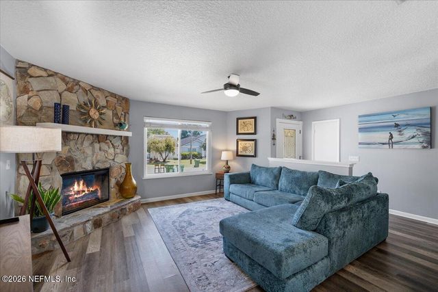 918 17TH Street N, Jacksonville Beach, FL 32250