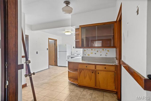 321 W Cleveland Avenue, Belleville, IL 62220