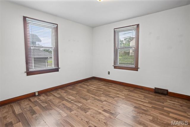 321 W Cleveland Avenue, Belleville, IL 62220