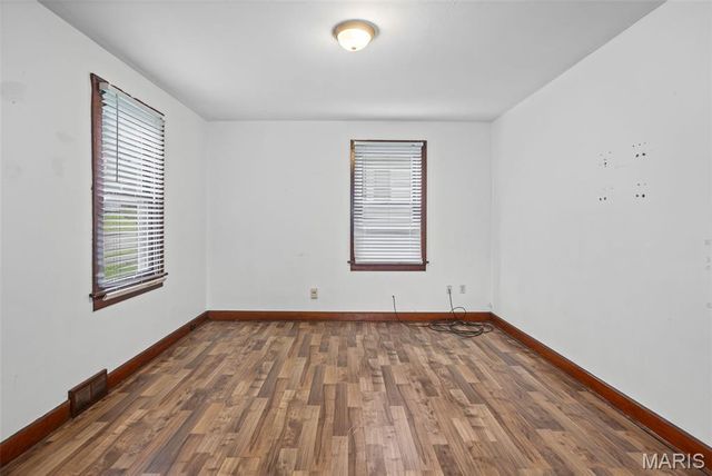 321 W Cleveland Avenue, Belleville, IL 62220