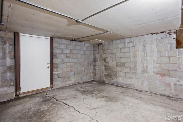 321 W Cleveland Avenue, Belleville, IL 62220