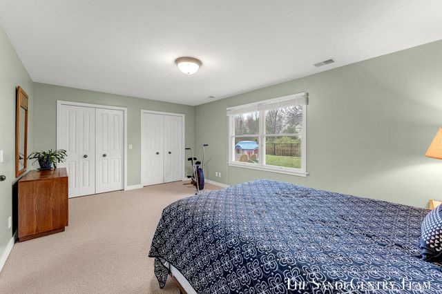 13429 Hidden Creek Drive, Grand Haven, MI 49417