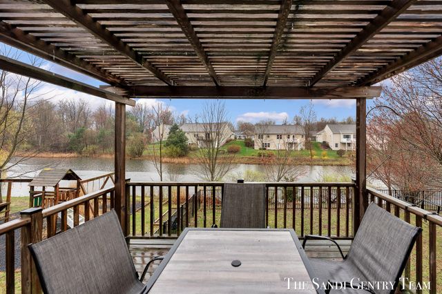 13429 Hidden Creek Drive, Grand Haven, MI 49417