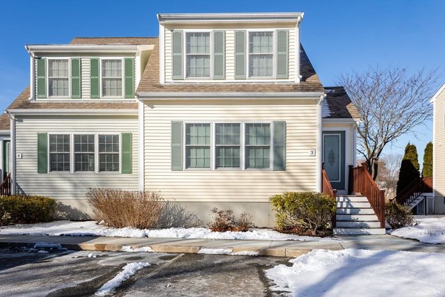 3 Carleton Street 3, Wareham, MA 02558