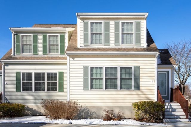 3 Carleton Street 3, Wareham, MA 02558