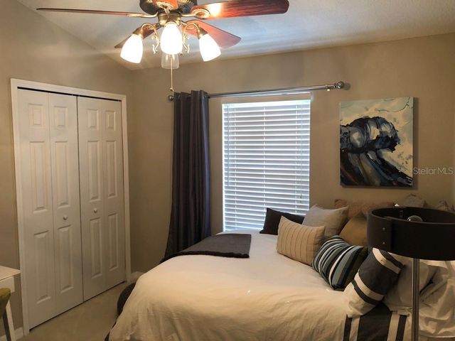 5185 6TH WAY N, St Petersburg, FL 33703