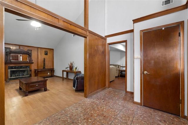 5934 S DESHON Court, Lithonia, GA 30058