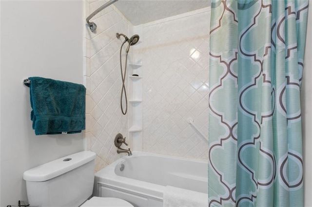 5934 S DESHON Court, Lithonia, GA 30058