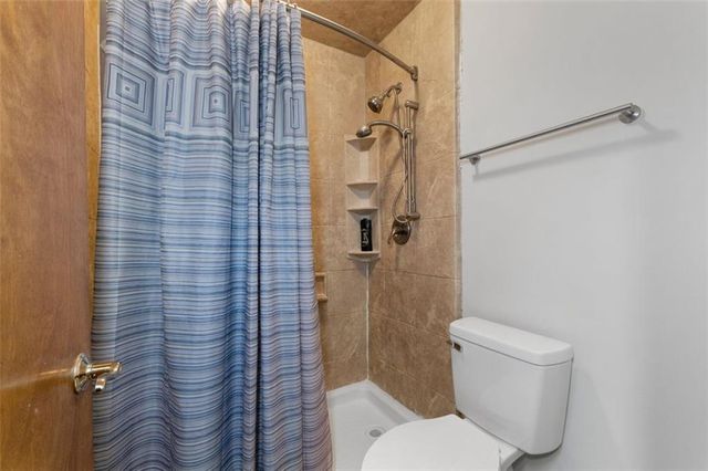 5934 S DESHON Court, Lithonia, GA 30058