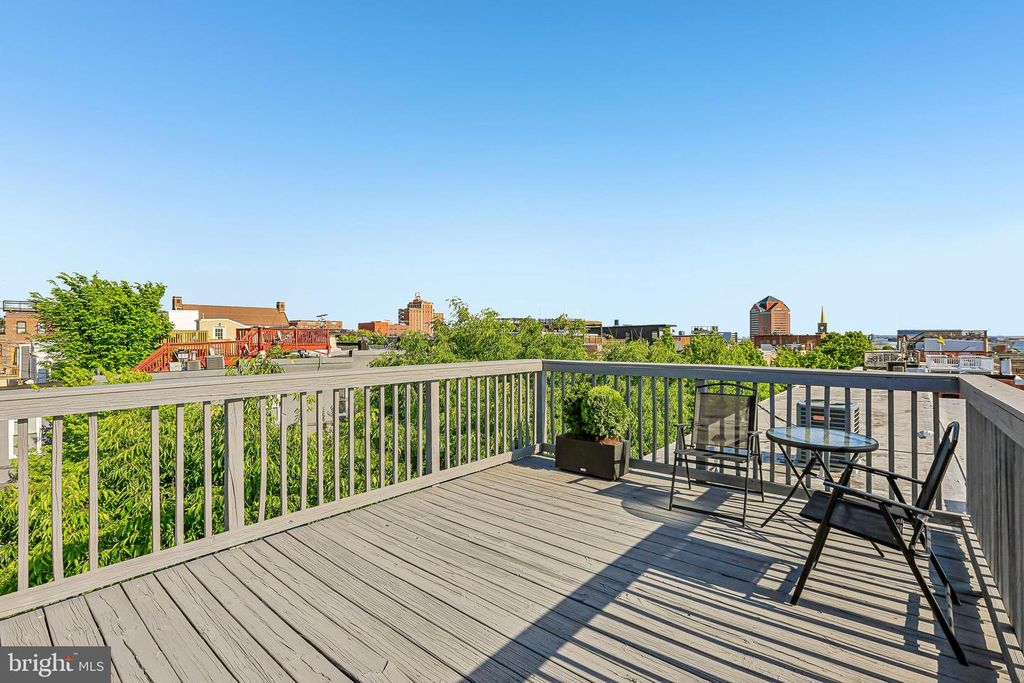 Image 34 of property listing at 3142 FAIT AVE, Baltimore, MD 21224