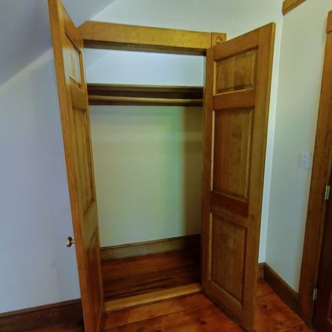 376 Grove St 376, Boston, MA 02132