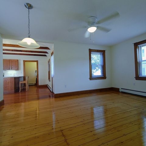 376 Grove St 376, Boston, MA 02132