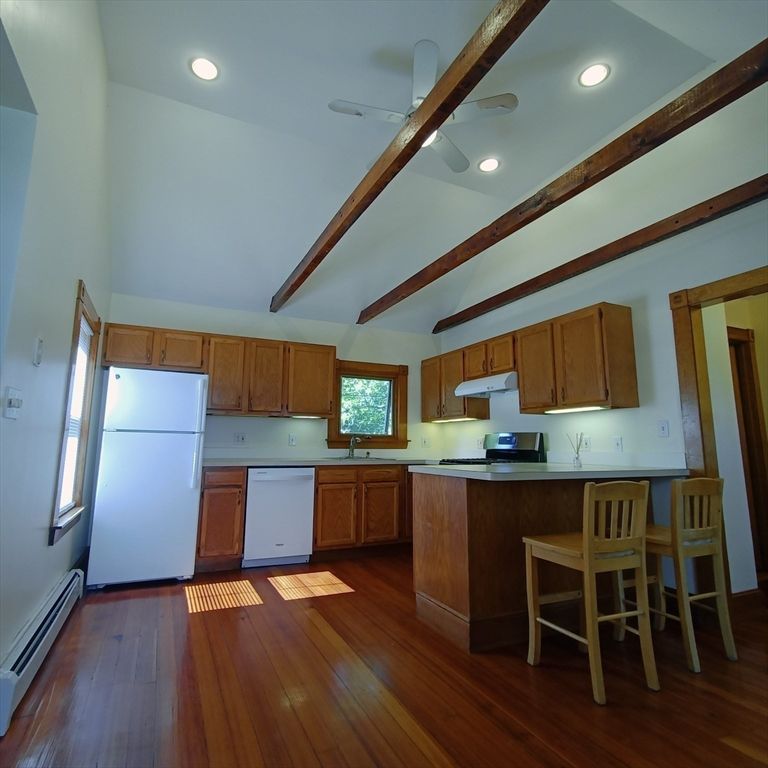 376 Grove St 376, Boston, MA 02132