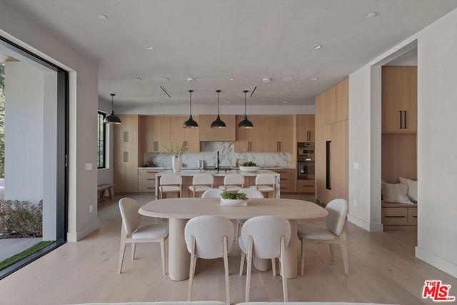 11317 Valley Spring Lane, Studio City, CA 91604