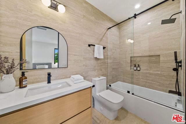 11317 Valley Spring Lane, Studio City, CA 91604