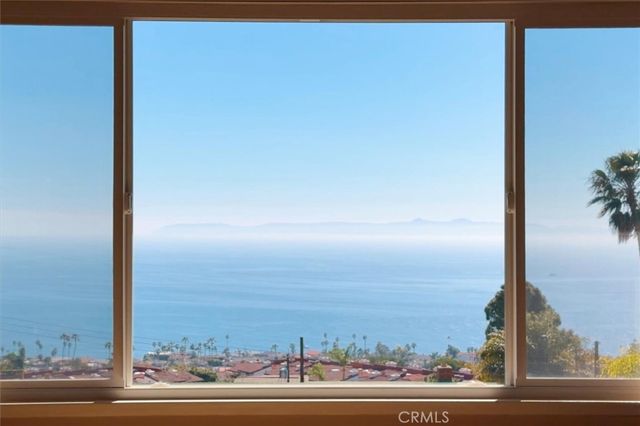2225 Grenadier Drive, San Pedro, CA 90732