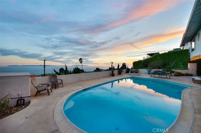 2225 Grenadier Drive, San Pedro, CA 90732
