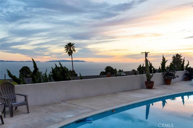 2225 Grenadier Drive, San Pedro, CA 90732