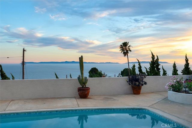 2225 Grenadier Drive, San Pedro, CA 90732