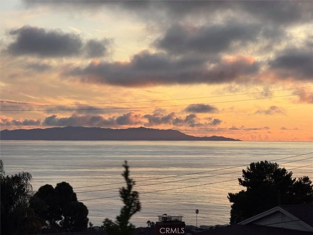 2225 Grenadier Drive, San Pedro, CA 90732