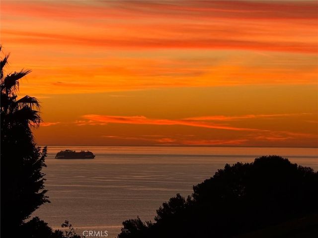 2225 Grenadier Drive, San Pedro, CA 90732