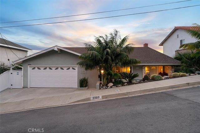 2225 Grenadier Drive, San Pedro, CA 90732